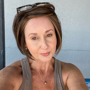 JON RENAU, IGNITE~Petite HD,Synthetic Lace Front, GORGEOUS Color:Toffee Truffle